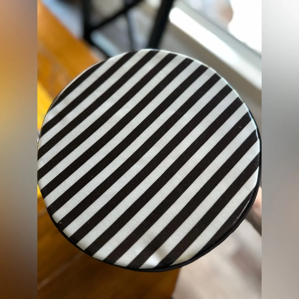 Henri Bendel Centennial Stripes Vintage Train Case Please Read
